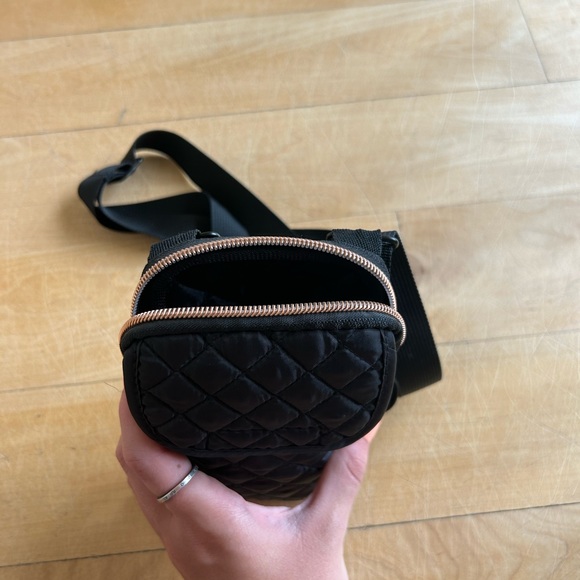 Phone bag - Picture 4 of 6